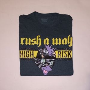 Cuidado Con El Perro graphic tee